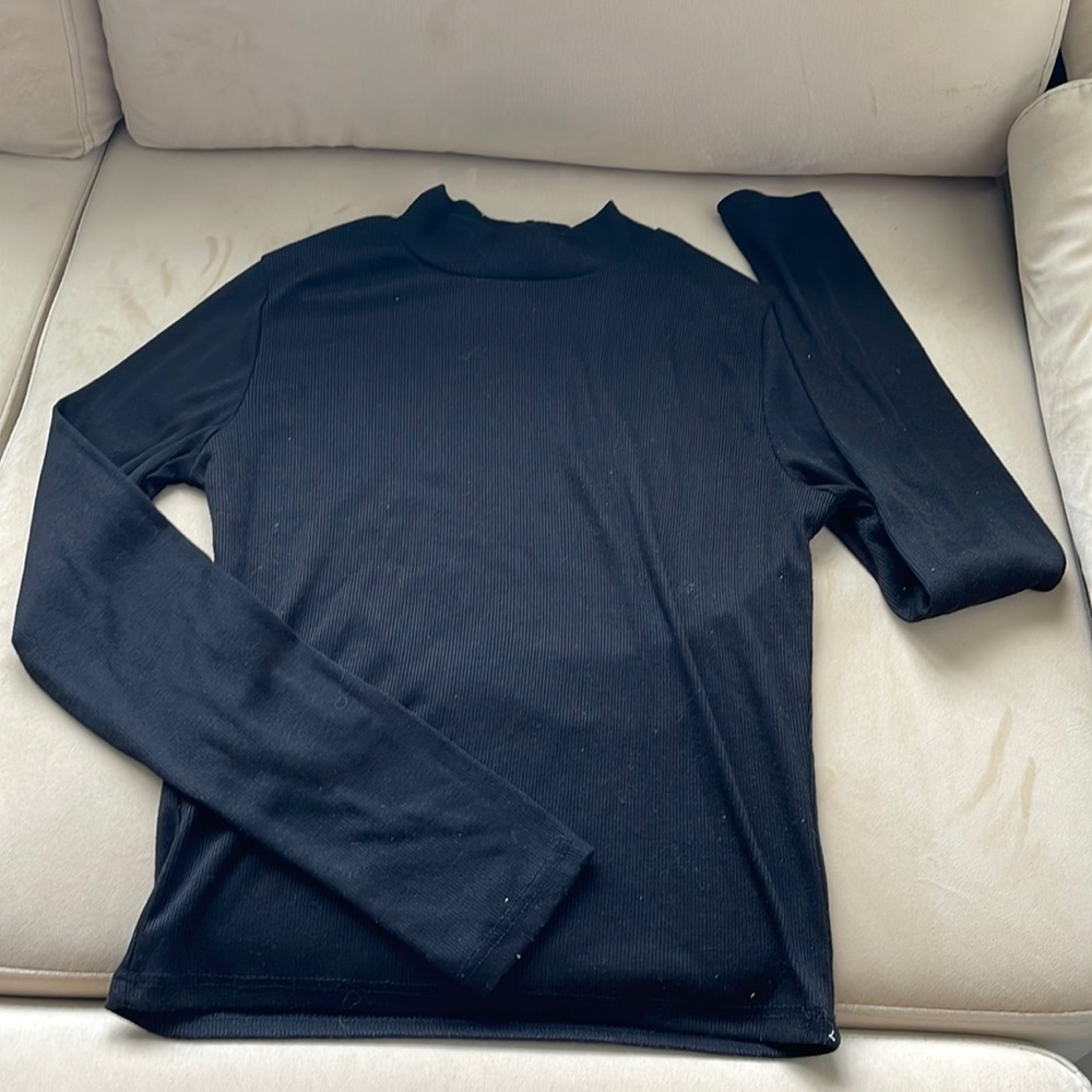 Black ribbed long sleeve top